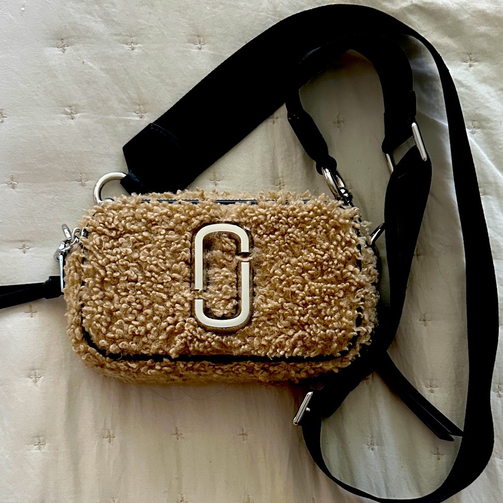 Marc Jacob’s Sherpa Snapshot Crossbody Bag